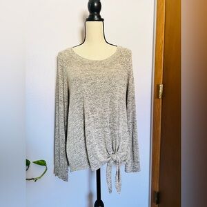 Nine Britton Women's Gray Long Sleeve Sweater Top